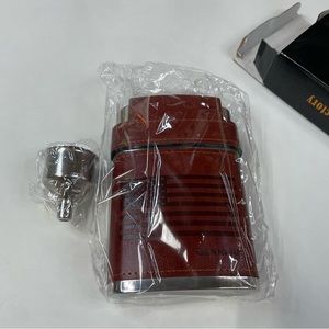 NEW Gennissy Stainless Steel 18/8 Hip Flask Leather American Flag